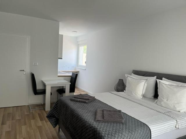 Comfort Apartments M&S Mostar Extérieur photo